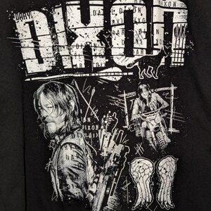 AMC The Walking Dead Daryl Dixon T-Shirt UNISEX SMALL